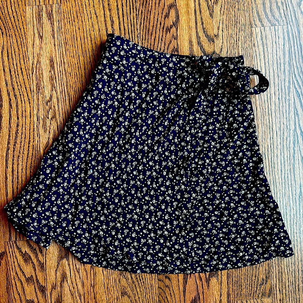 Brandy Melville Short Wrap Skirt